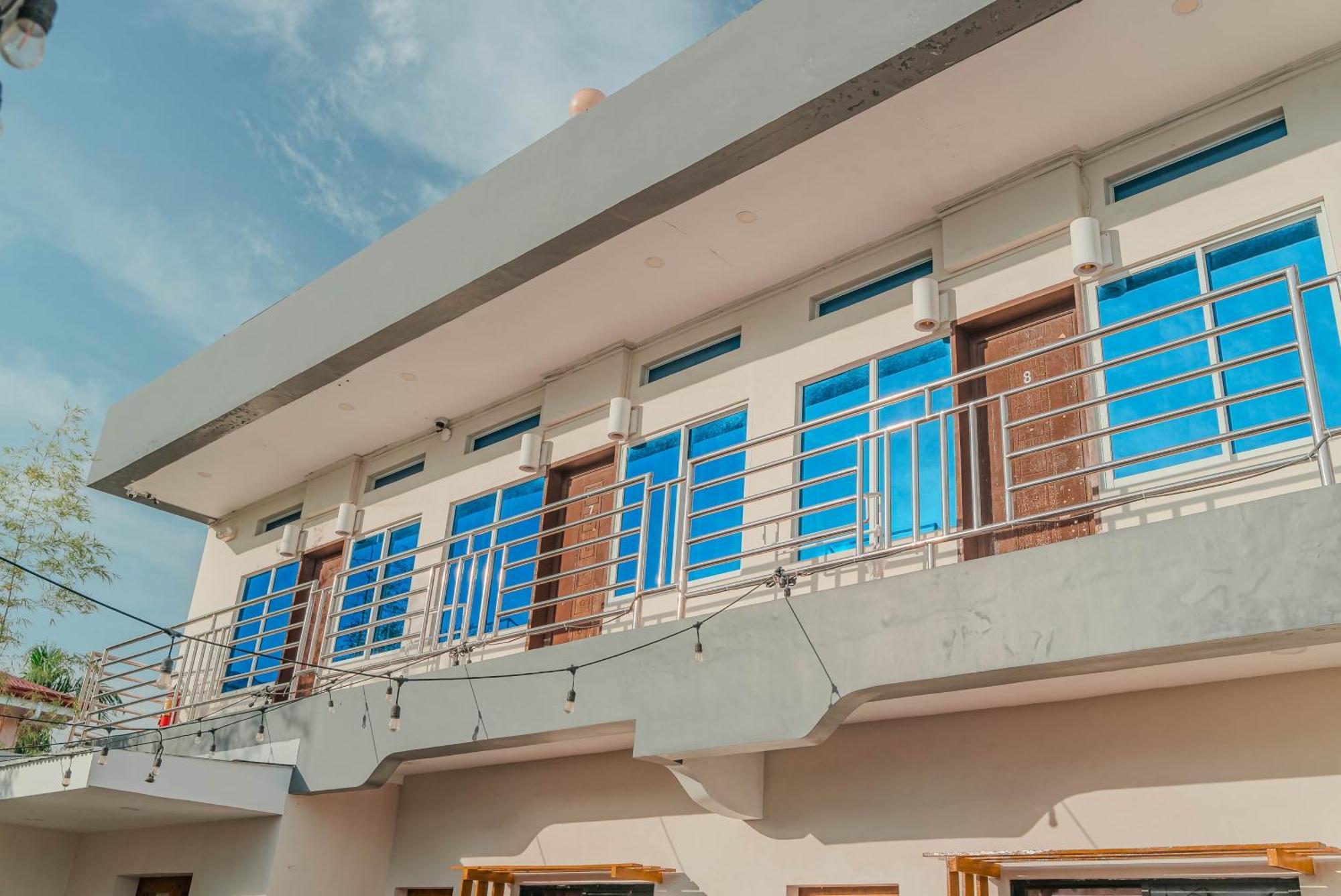 Gt Seaside Inn Oslob Exterior foto